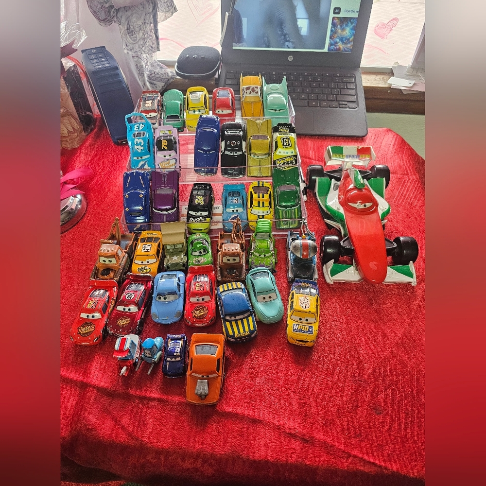 Large Lot of 48 Disney Pixar Cars Diecast Vehicles Mater Lightning McQueen